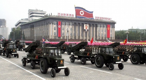 Файл:NorthKoreanTractor.Peaceful.of.course.jpg