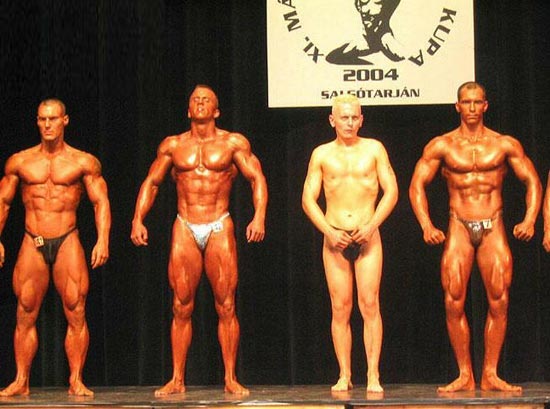Файл:Bodybuilding contestants.jpg