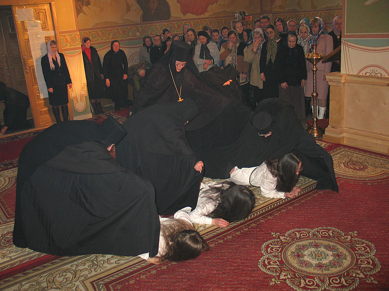 Файл:Russian Monks rapists.jpg