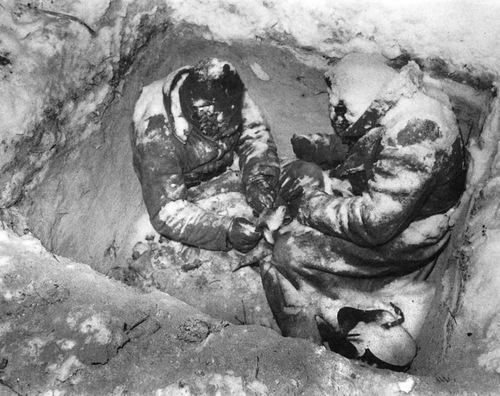 Файл:Dead-soviet-soldiers.jpg