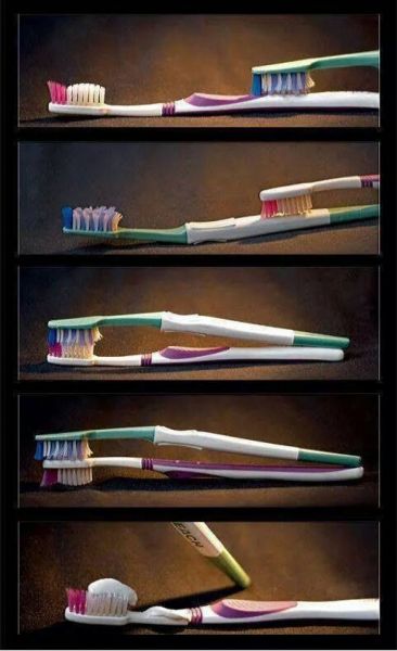 Файл:Toothbrush-sex.jpg