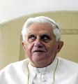 Бенедикт XVI думает об отречении