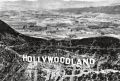 Голливуд 1.0, изначально надпись должна была рекламировать недвигу в районе.